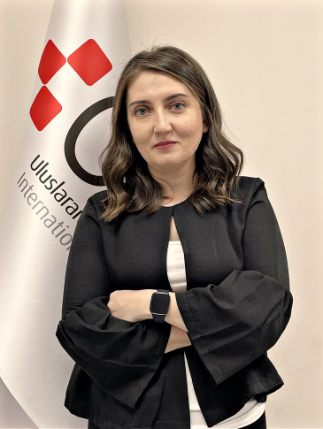 N. Cansu TOPALOĞLU