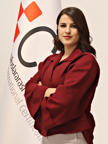 Yasemin Güneş AZAK