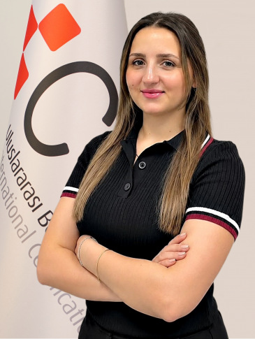 Merve AYDINKURT